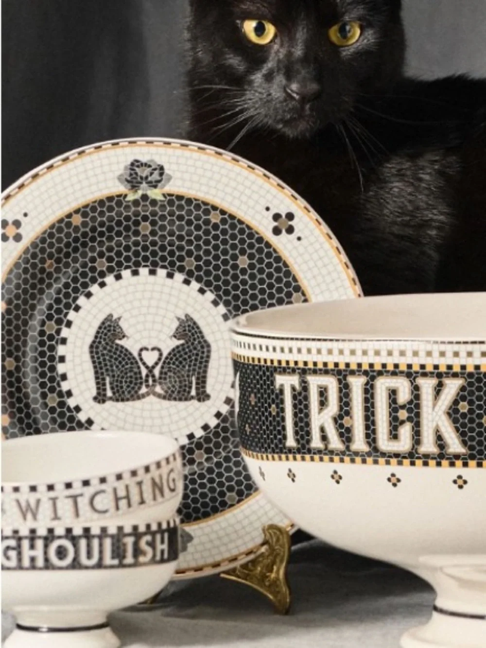 Anthropologie Bistro tile Halloween Black White and Gold Cat Mosaic Dinner Plate